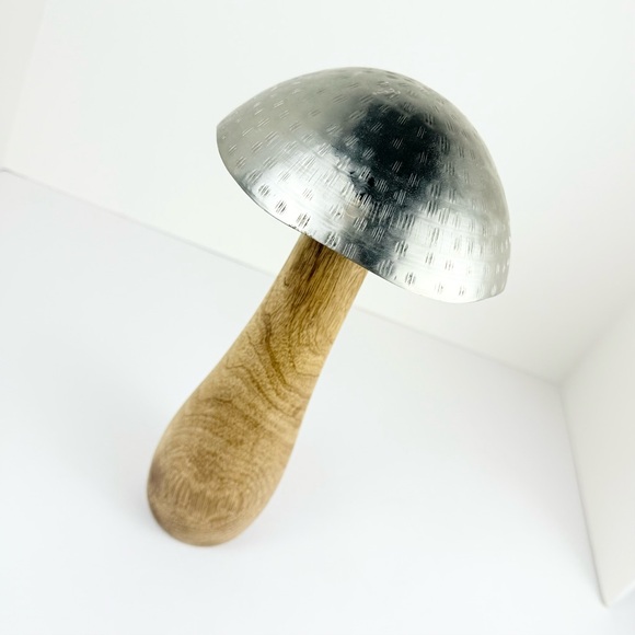 Laurel Grove Steel Metal & Wood Toadstool Mushroom Sculpture 10”Home Decor - Picture 9 of 12